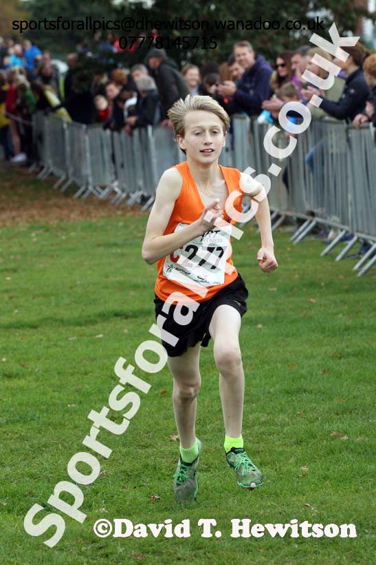 Boys under-13s Northern Cross Country Relays, Graves Park, Sheffield. Photo: David T. Hewitson/Sports for All Pics